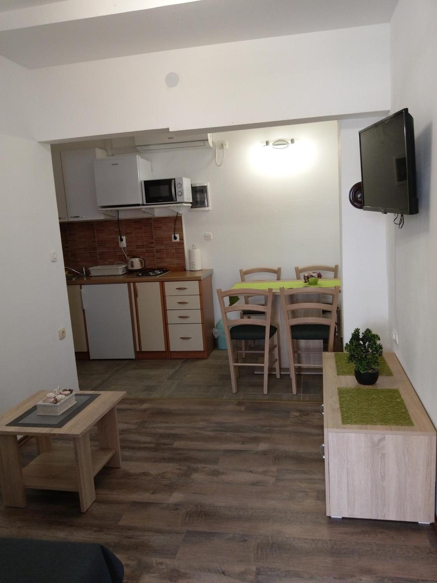 Ferienwohnung Ulica Zitna Xxvii Br.12 Apartman Ljevar Vir Exterior foto